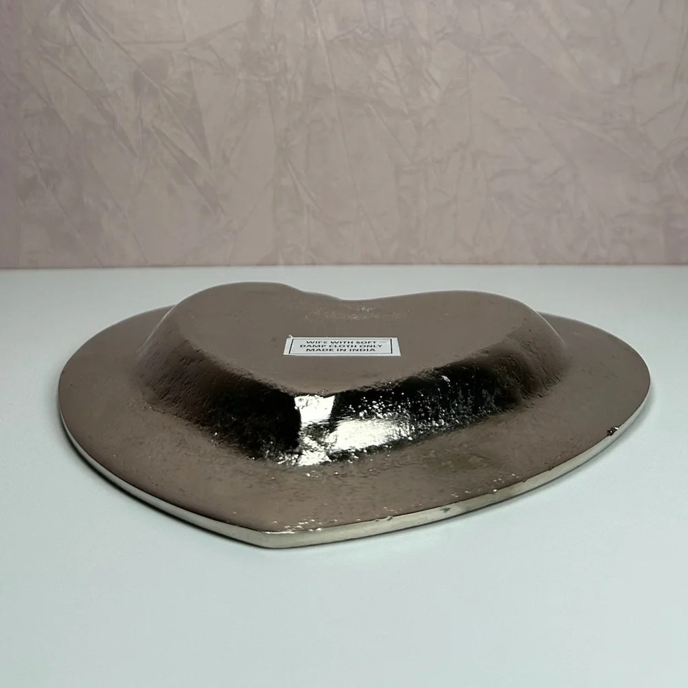 Silver Heart-Shaped Decorative Plate